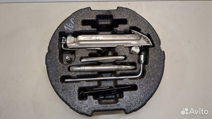 Набор инструментов штатный Mercedes E W212, 2011