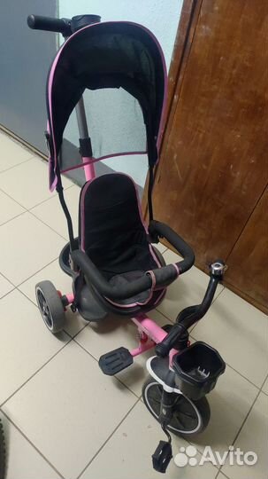 Детский трехколесный велосипед-коляска