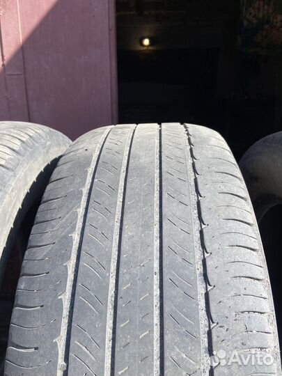Michelin Latitude Tour HP 235/60 R16 100
