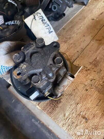 Насос гидроусилителя Iran Khodro Samand