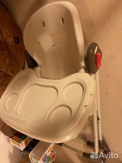 Стульчик для кормления