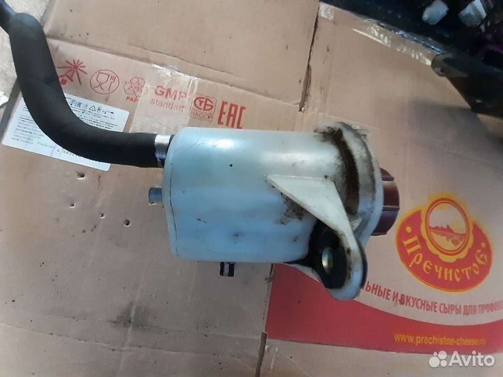 Бачок гур Fiat Doblo 2012