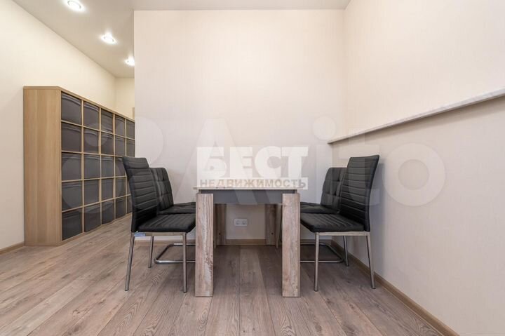 3-к. квартира, 87 м², 14/25 эт.