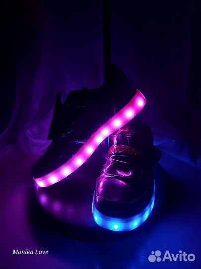 Кроссовки женские 36 размер новые