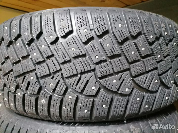 Continental IceContact 2 215/55 R16