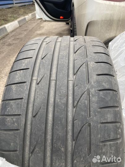 Bridgestone Potenza S001 245/40 R18