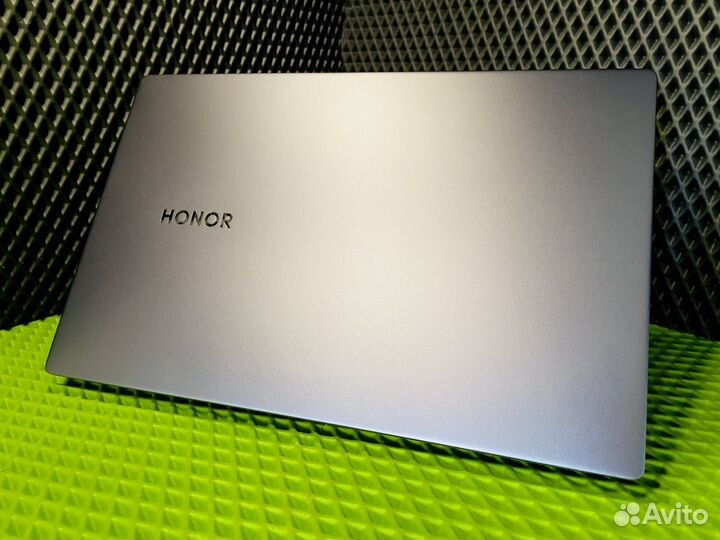 Ноутбук honor MagicBook X15 i5-10Th/SSD512