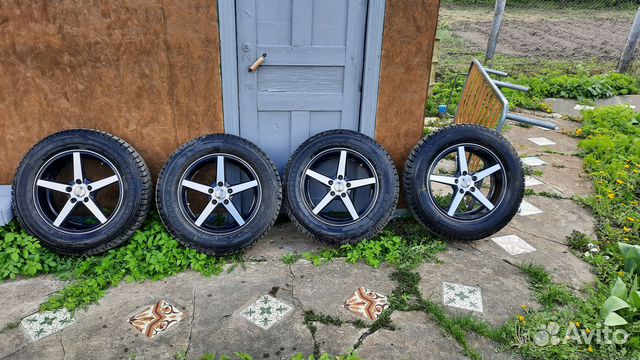 Зимние шипованные колеса в сборе