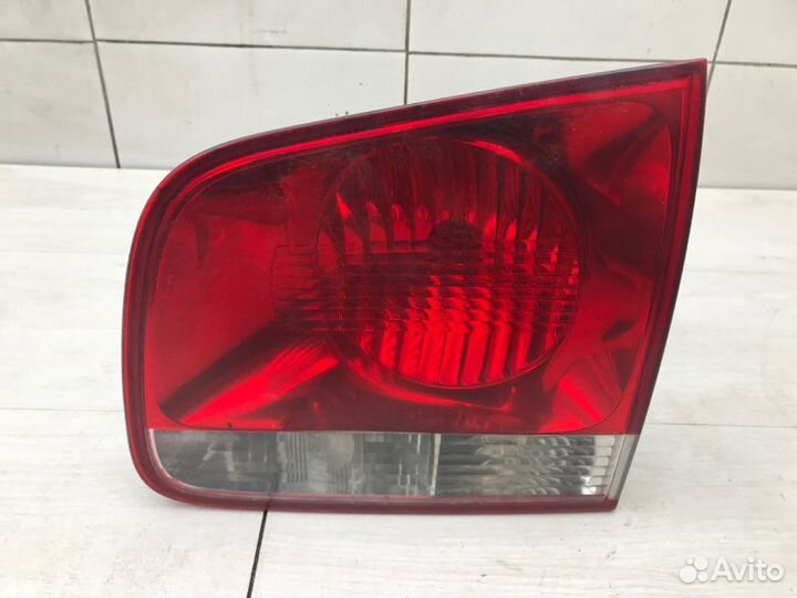 Фонарь правый Vw Touareg 7L BAC 2005
