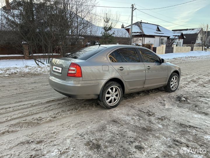 Skoda Octavia 1.6 МТ, 2007, 240 000 км