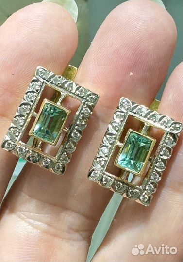 Золотые серьги с бриллиантами изумруд 750 проба