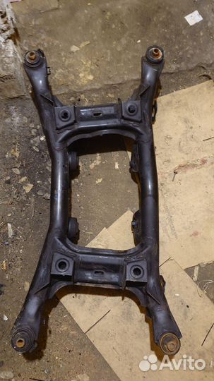 Задняя балка