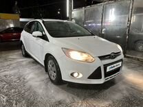 Ford Focus 1.6 AMT, 2014, 188 000 км, с пробегом, цена 920 000 руб.