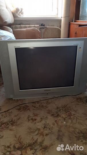 Телевизор samsung