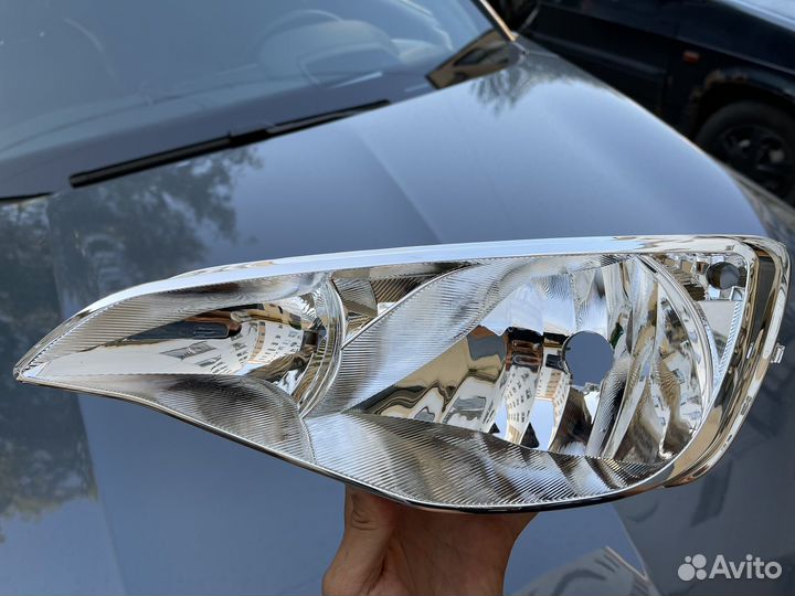 Отражатели фар ford focus 3 две штуки