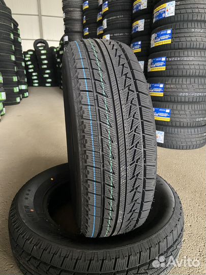 Grenlander L-Snow96 195/50 R15 82H