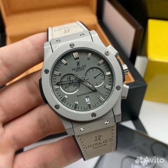 Часы Hublot Lux