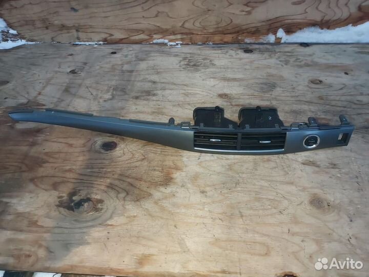 Накладка на торпедо (консоль) левая Toyota Estima