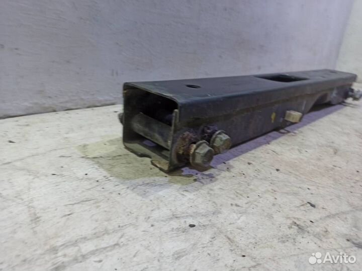 Балка передняя поперечная