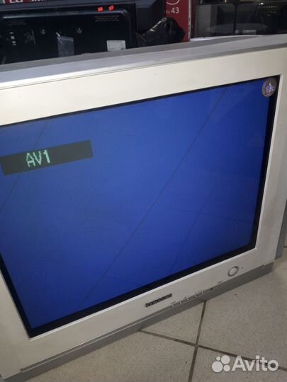 Телевизор samsung