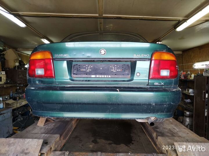 Suzuki Baleno в разбор