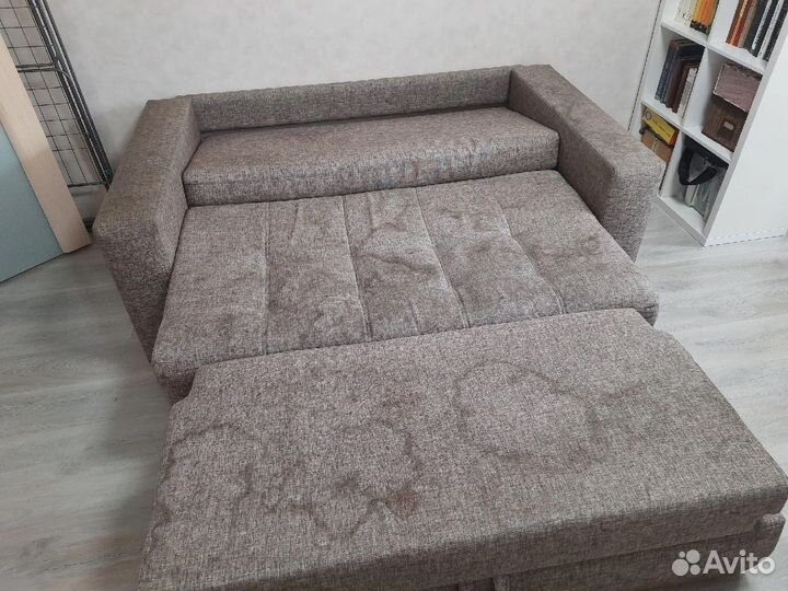 Химчистка мягкой мебели чистка диванов