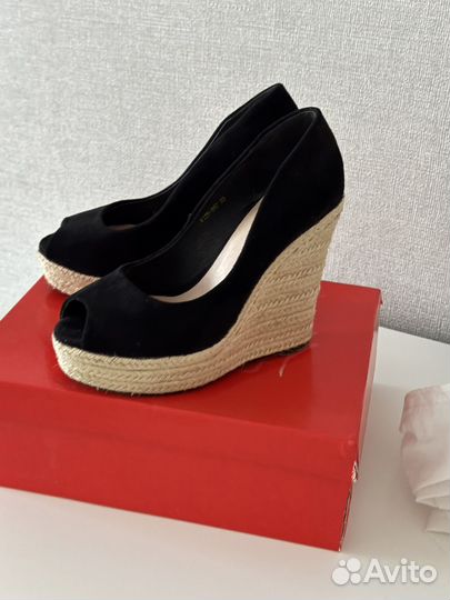 Женские летние туфли 38