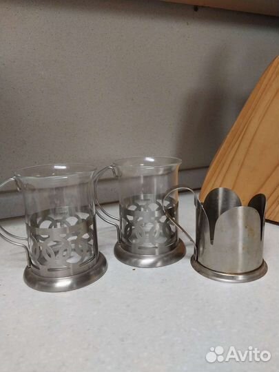 Стакан с подстаканниками