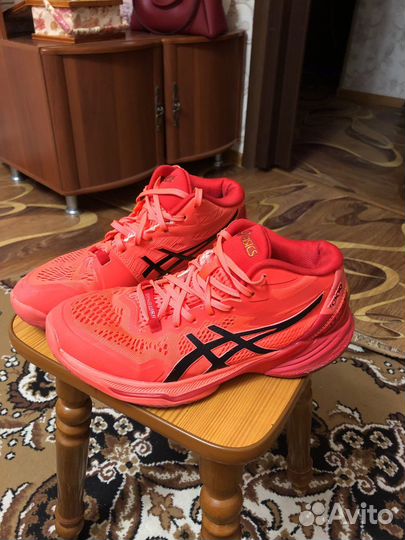 Кроссовки asics tokyo