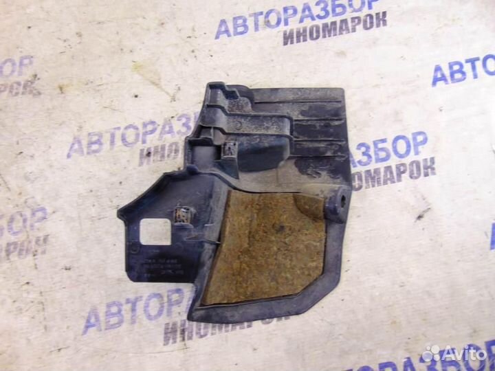 Обшивка стойки для Nissan Primera 3 2002-2008г