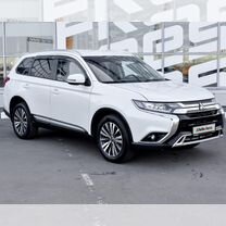 Mitsubishi Outlander 2.0 CVT, 2019, 90 235 км, с пробегом, цена 2 599 000 руб.