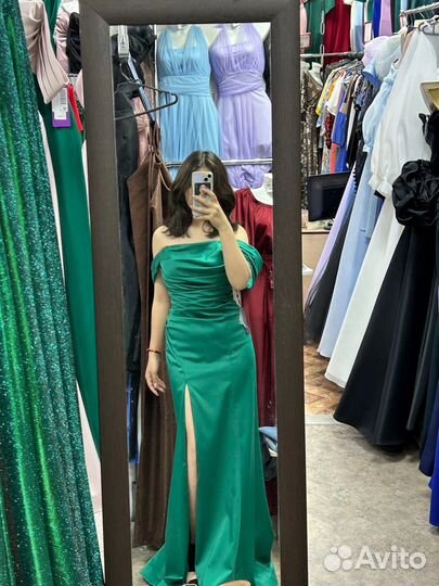 Вечернее платье