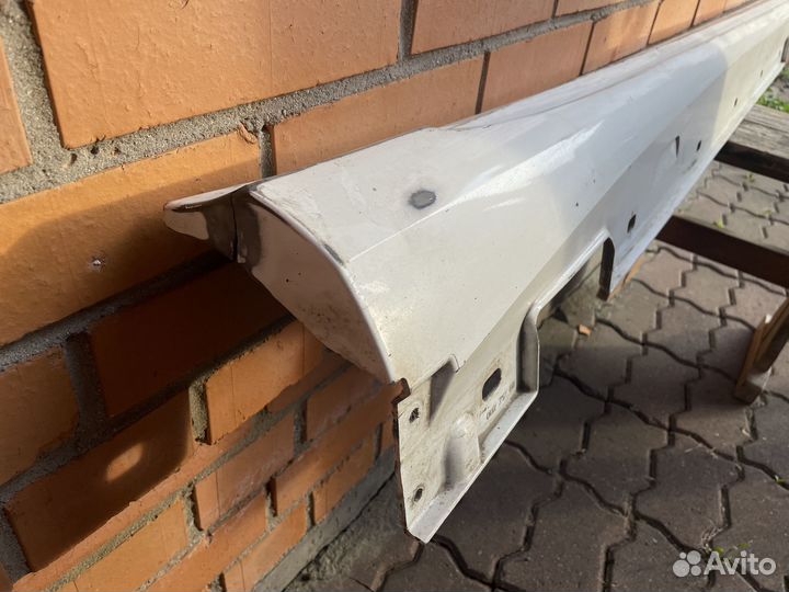 Порог левый AMG Mercedes Benz E-class (W212)