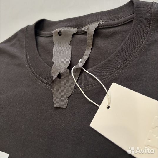 Футболка Vlone