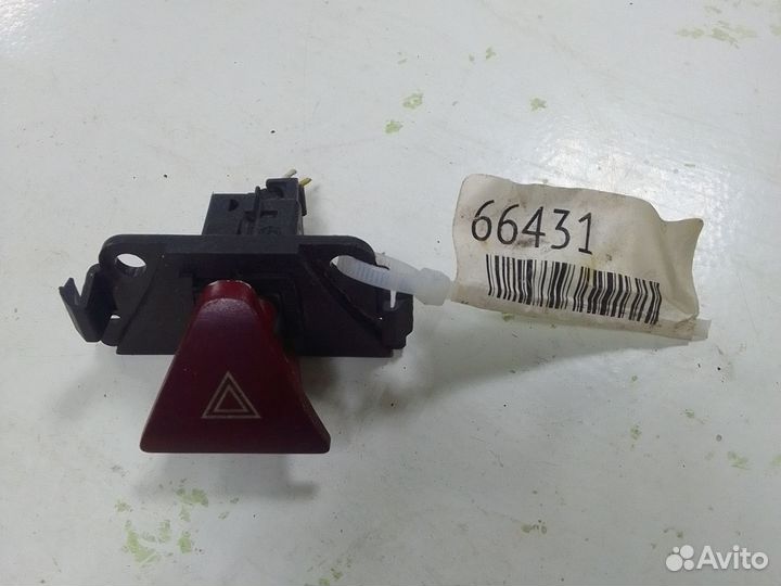 Кнопка аварийной сигнализации Peugeot 307