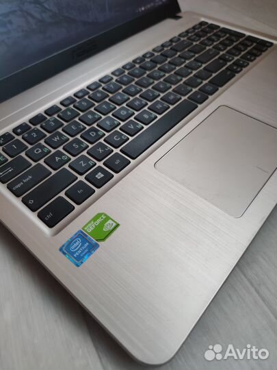 Игровой Asus\FHD\GT 920MX-2g\SSD 240/акб 4ч