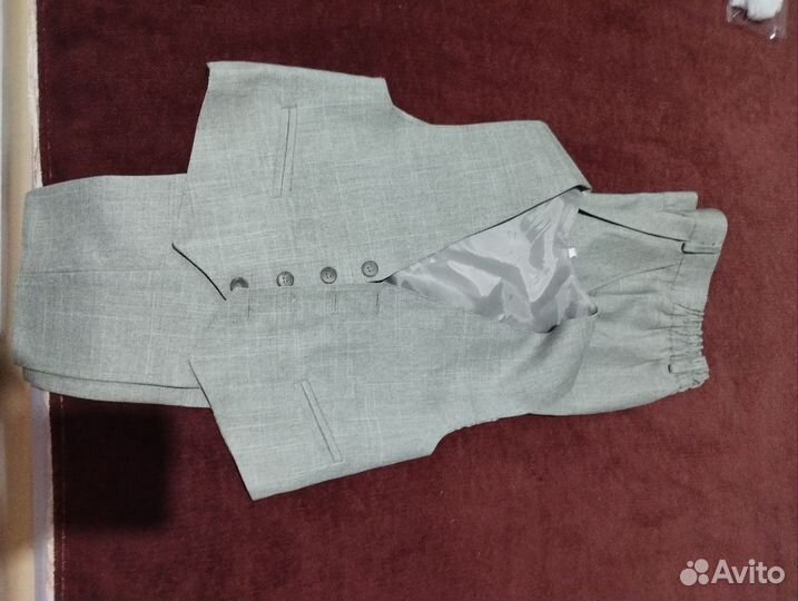 Костюм на мальчика 122 128