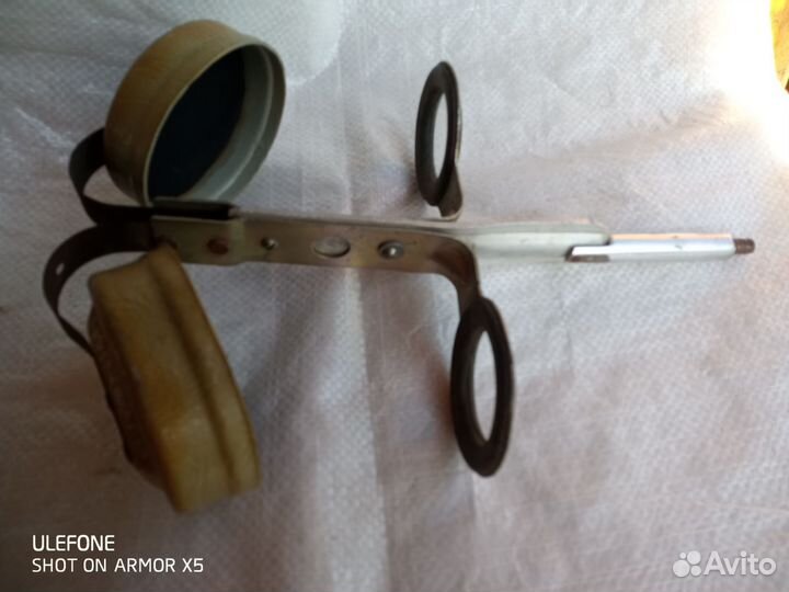 Система для удержания пузырьков капельницы