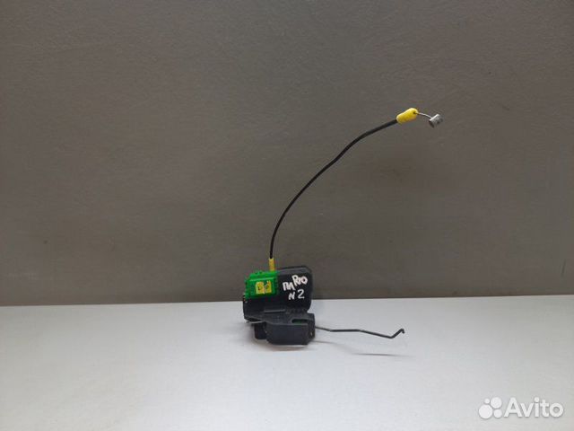 Замок двери передний левый Kia Rio 2012