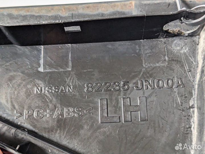 Уголок двери задний левый Nissan Teana J32 2012