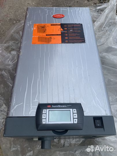 Паровой увлажнитель Carel UE005XL0E1