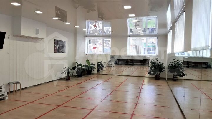 Продам помещение свободного назначения, 350 м²