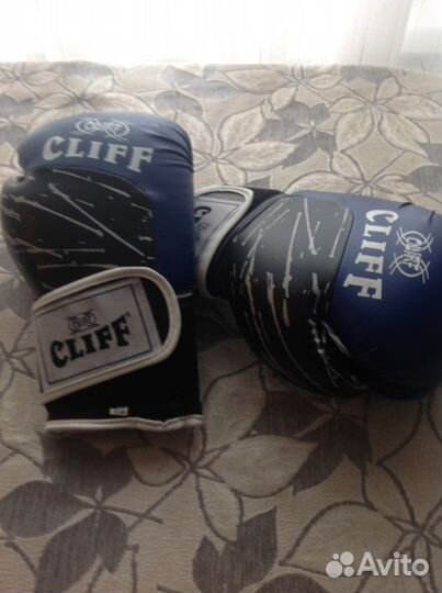 Перчатки cliff