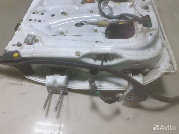 Дверь задняя правая Toyota Carina Ed ST180