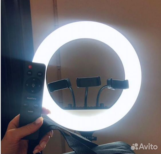 Кольцевая Лампа