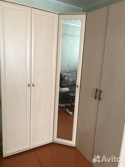 Продам 3 шкафа