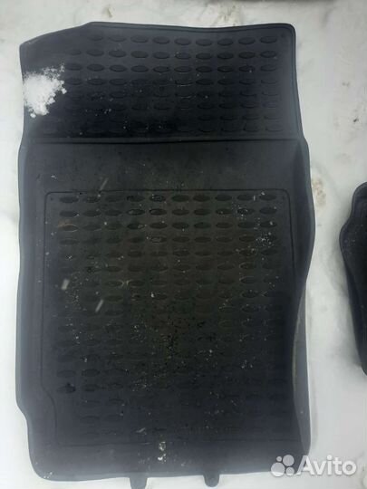 Коврики в салон на suzuki grand vitara