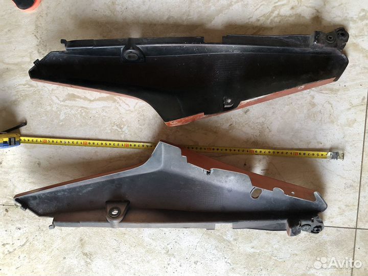 Пластик задний правый suzuki v-strom dl650, DL1000