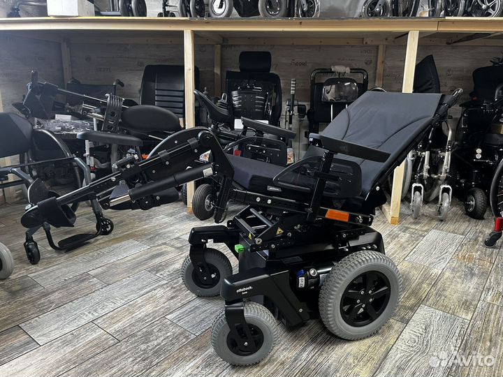 Кресло-коляска с электроприводом OttoBock Juvo B4