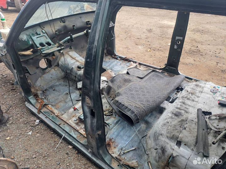 Порог со стойкой левый, Mitsubishi L200 (K6,K7) 1996